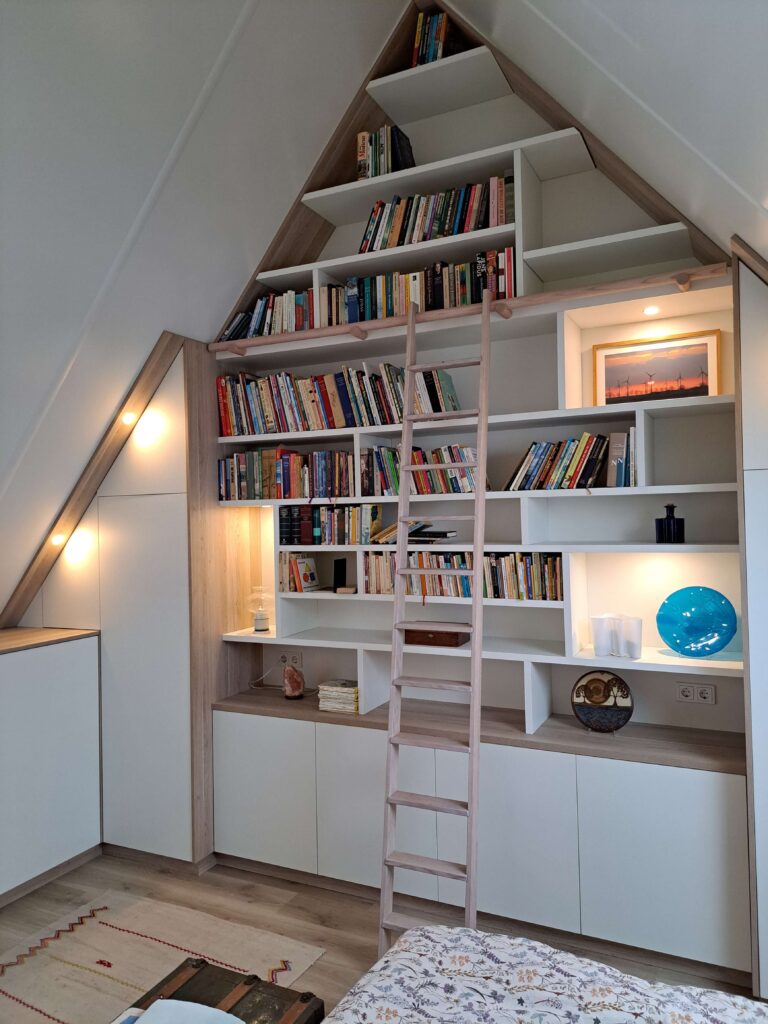 Project_53.3_Gemelamineerde boekenkast