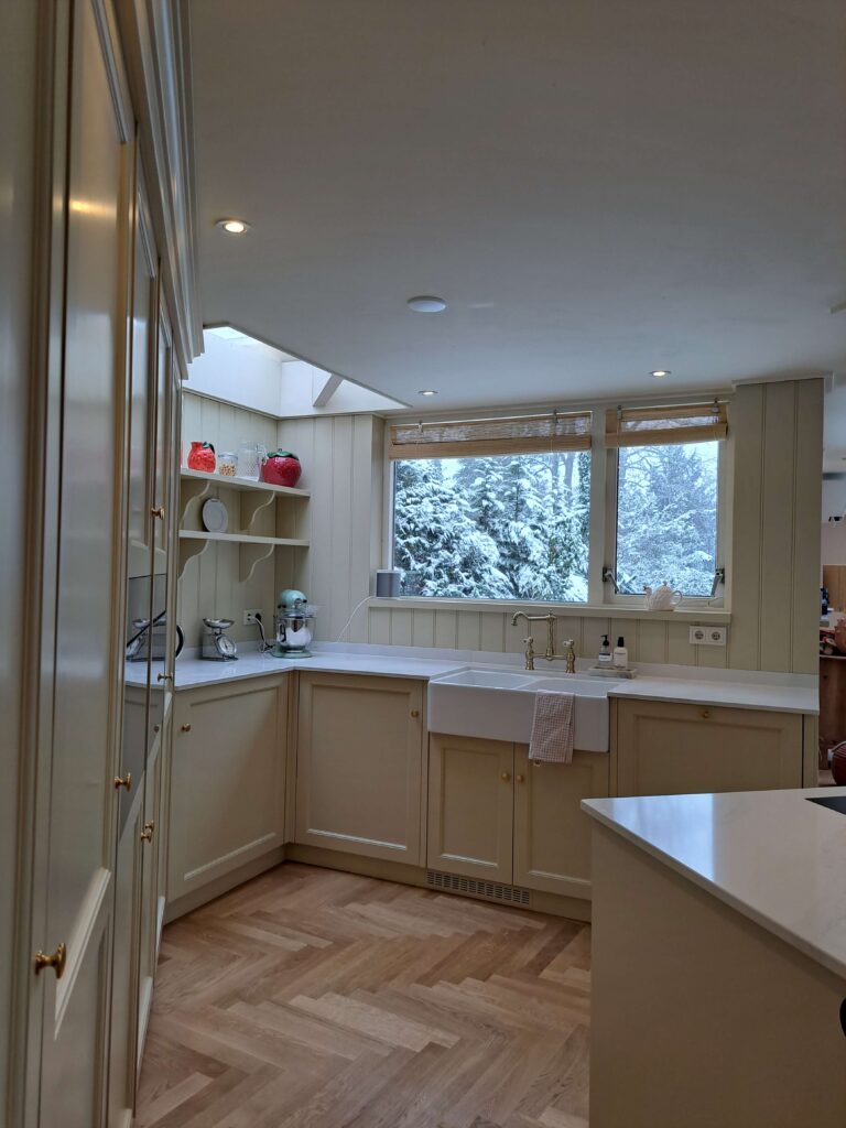 Project_56.24_Keuken met kraaldeel achterwanden