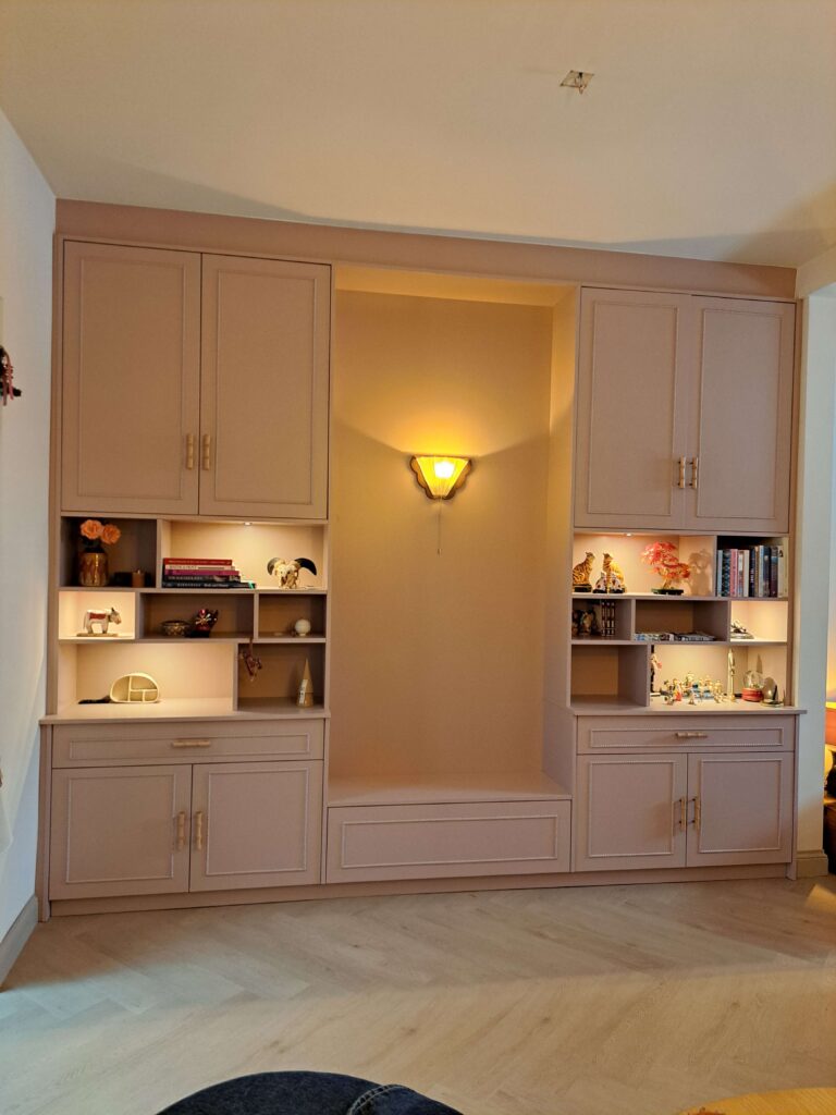 Project_59.3_Inbouw kastenwand met zithoek