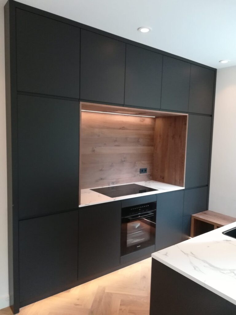 project 30.11 gespoten keuken