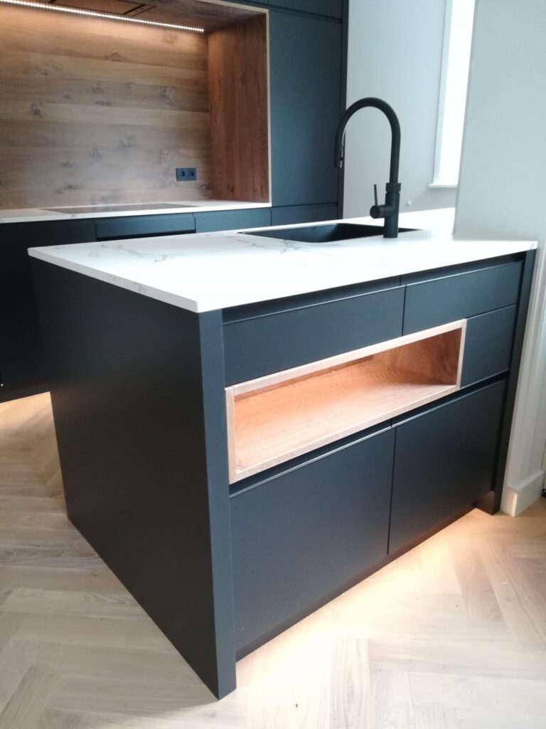 project 30.2 gespoten keuken