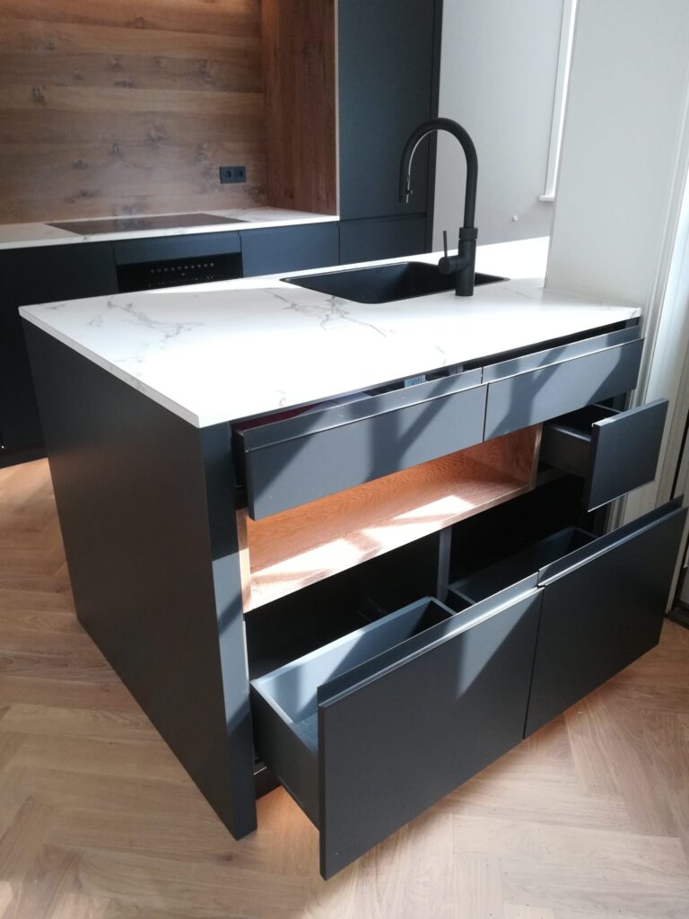 project 30.4 gespoten keuken