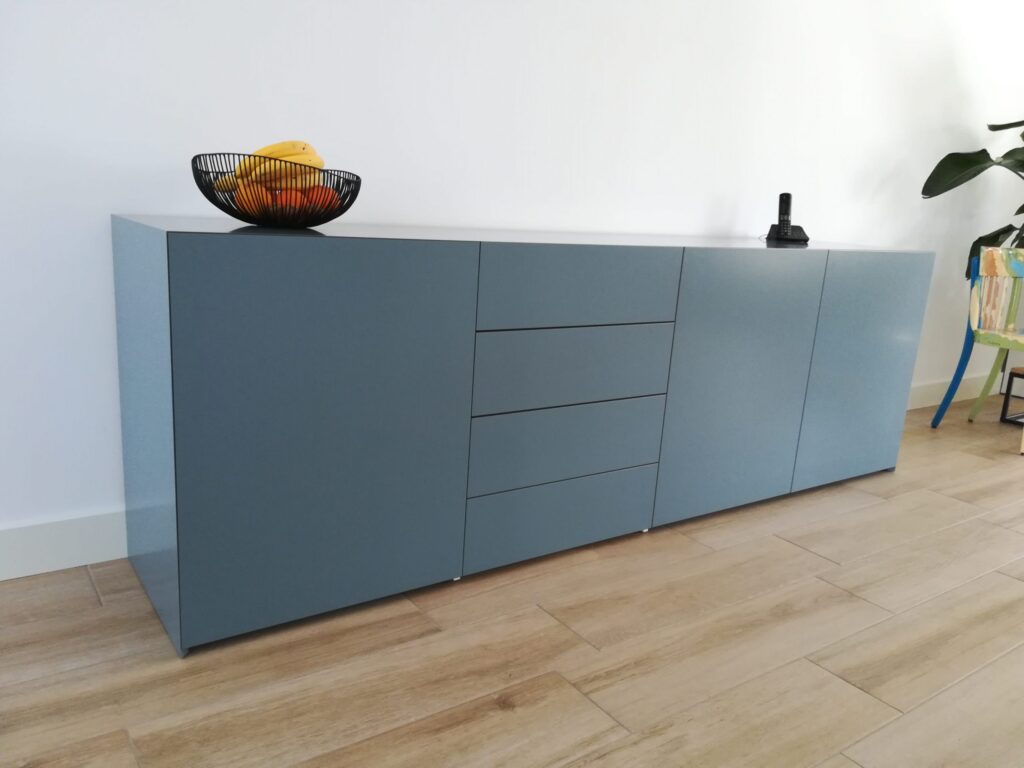 project 41.1_Gespoten dressoir